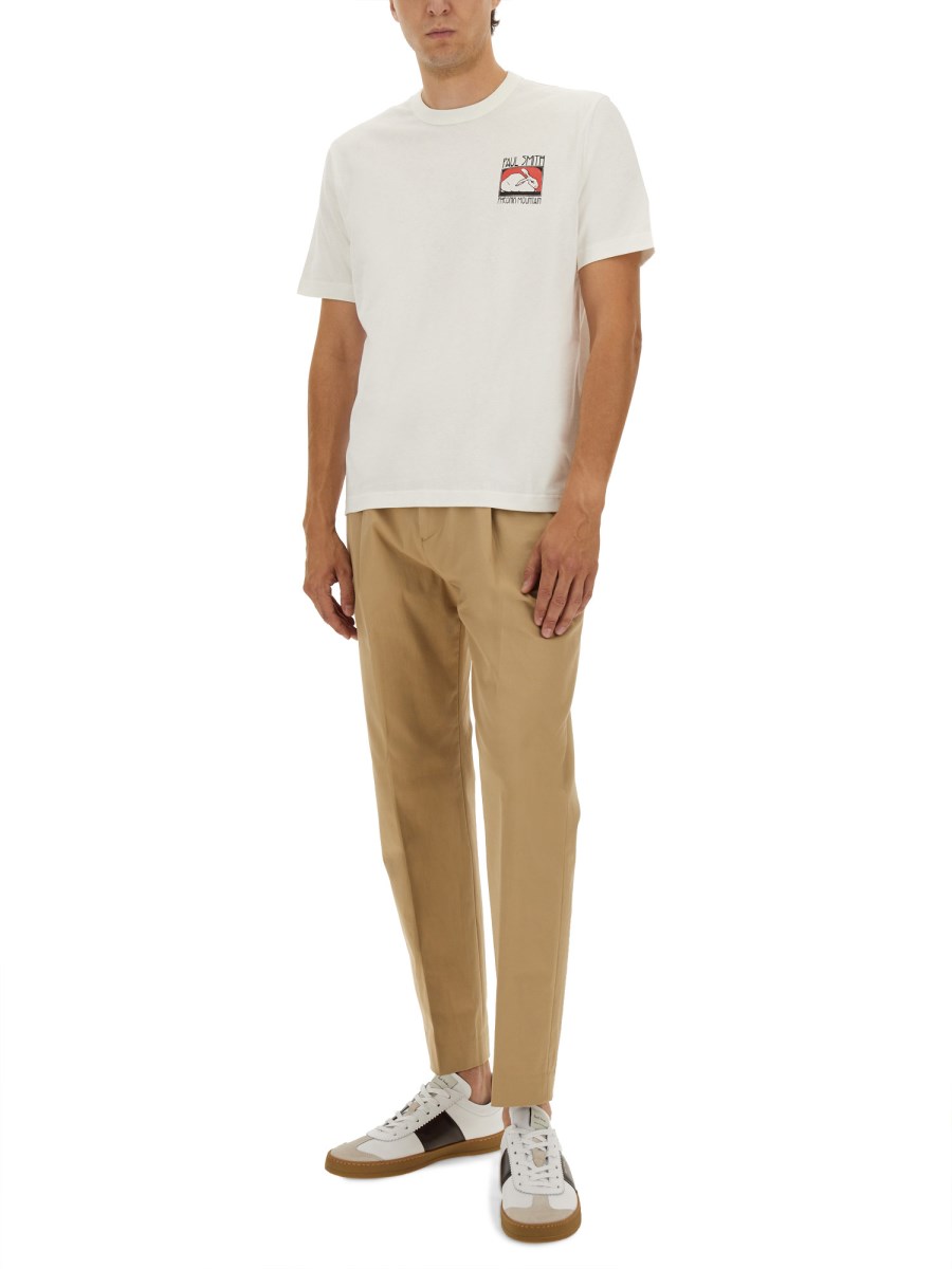 T-SHIRT CON STAMPA 
