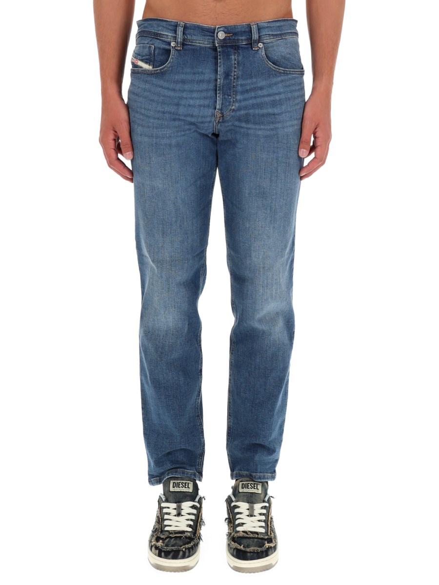 JEANS D-FINITIVE