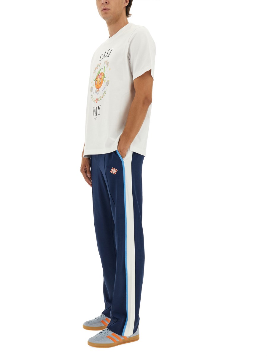 T-SHIRT A STAMPA