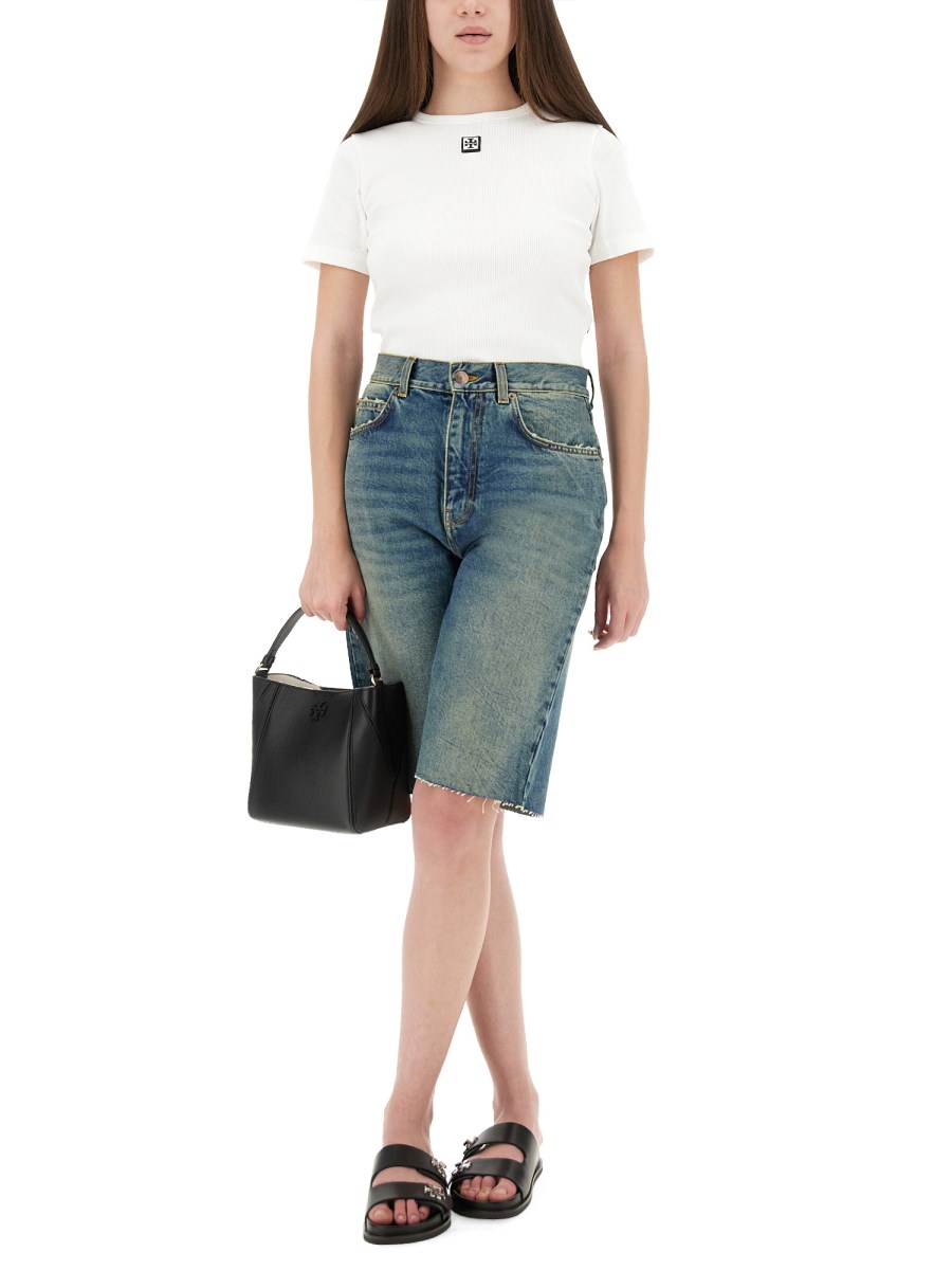 SHORTS IN DENIM