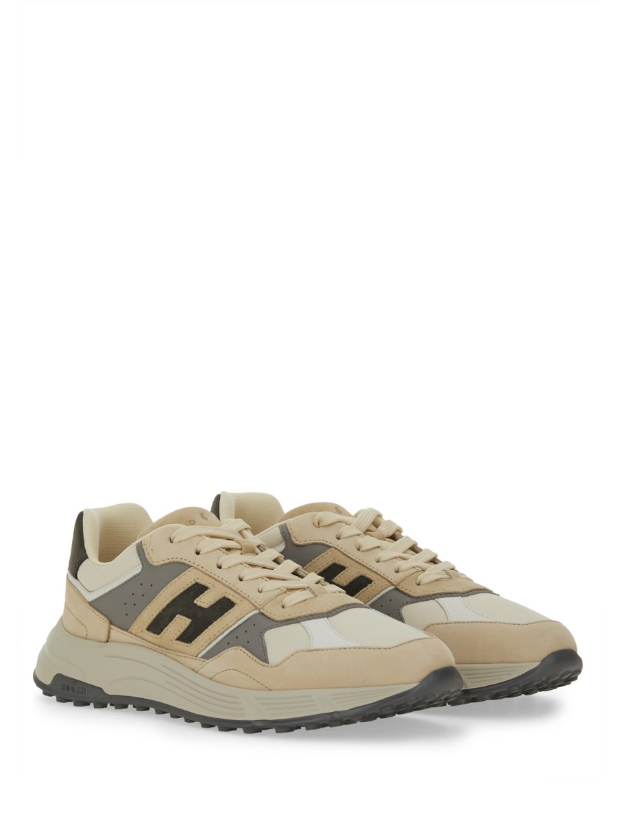 SNEAKER HYPERLIGHT