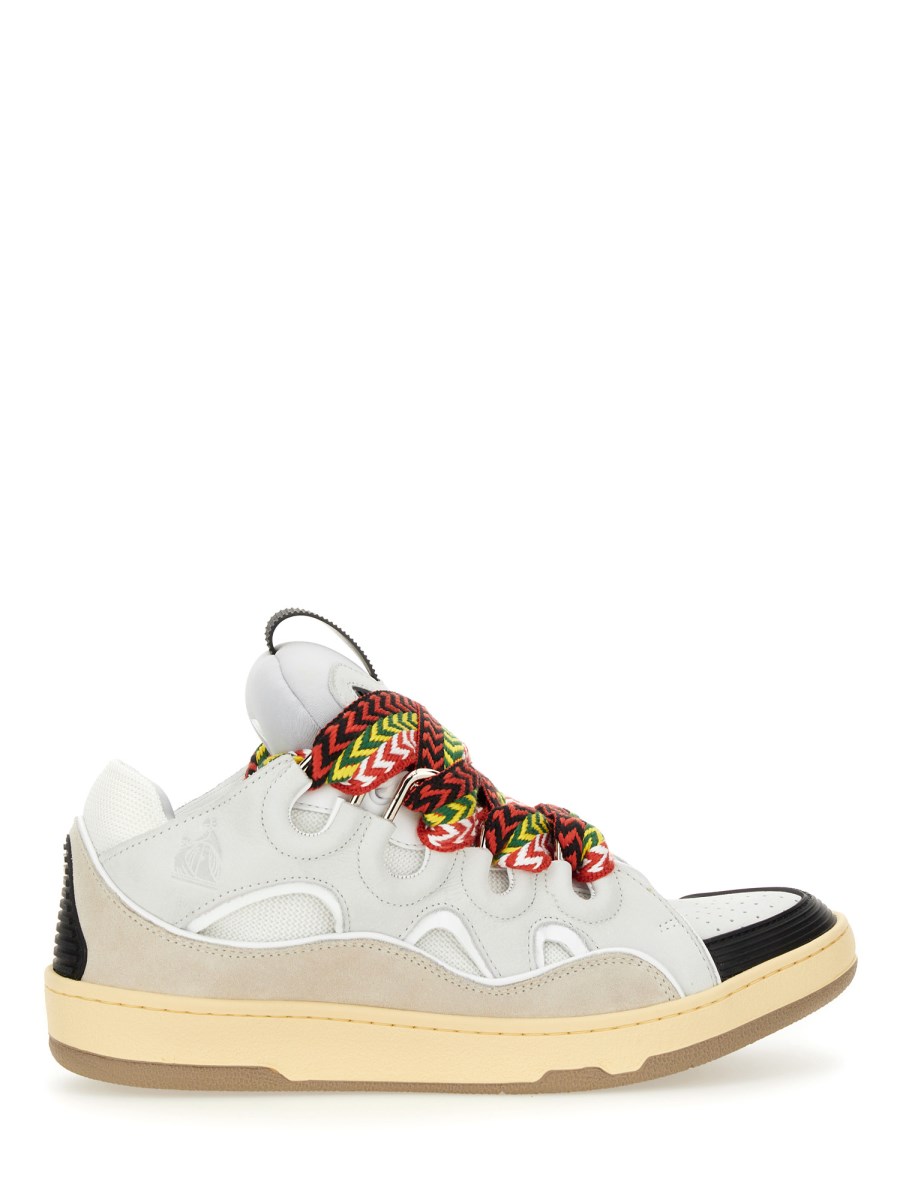 SNEAKER CURB