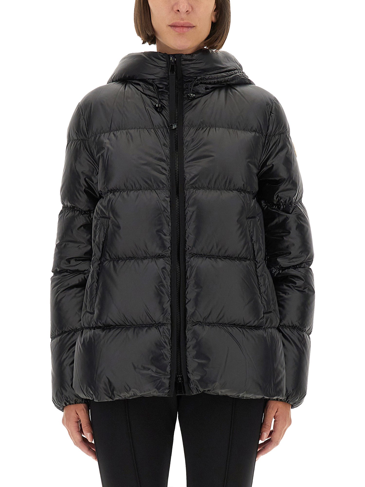 Moncler Short Down Jacket "serittes" In Black