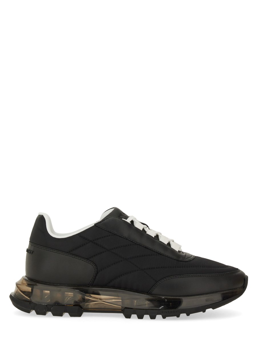 SNEAKER TRAINERS