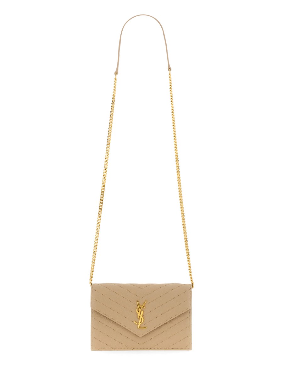 PORTAFOGLO CON CATENA ENVELOPE CASSANDRE