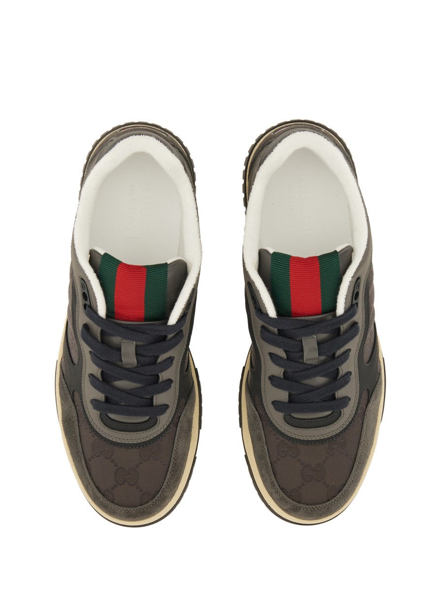 SNEAKER RE-WEB