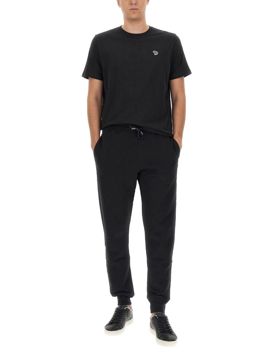 T-SHIRT REGULAR FIT