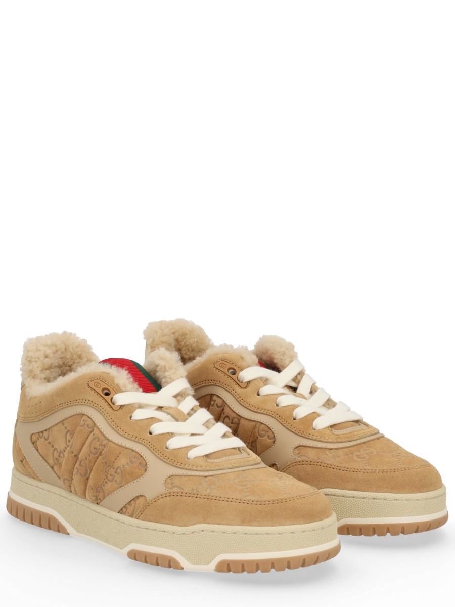 SNEAKER RE-WEB