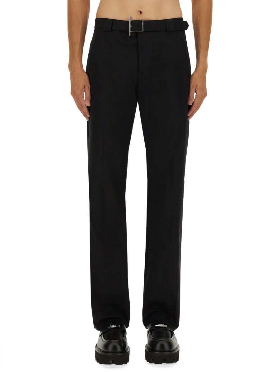 PANTALONE CON CINTURA T-BAR