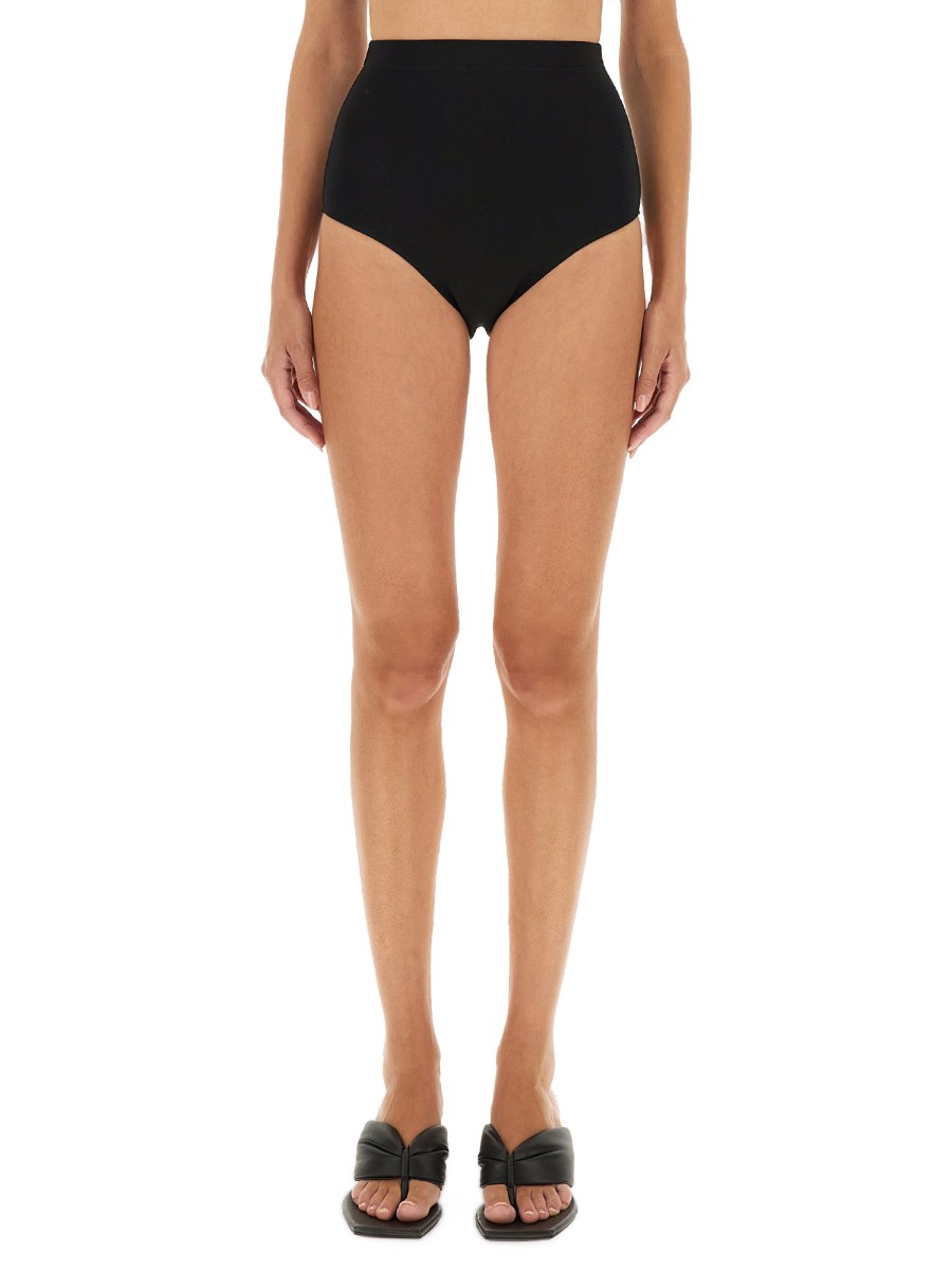 SHORTS A VITA ALTA