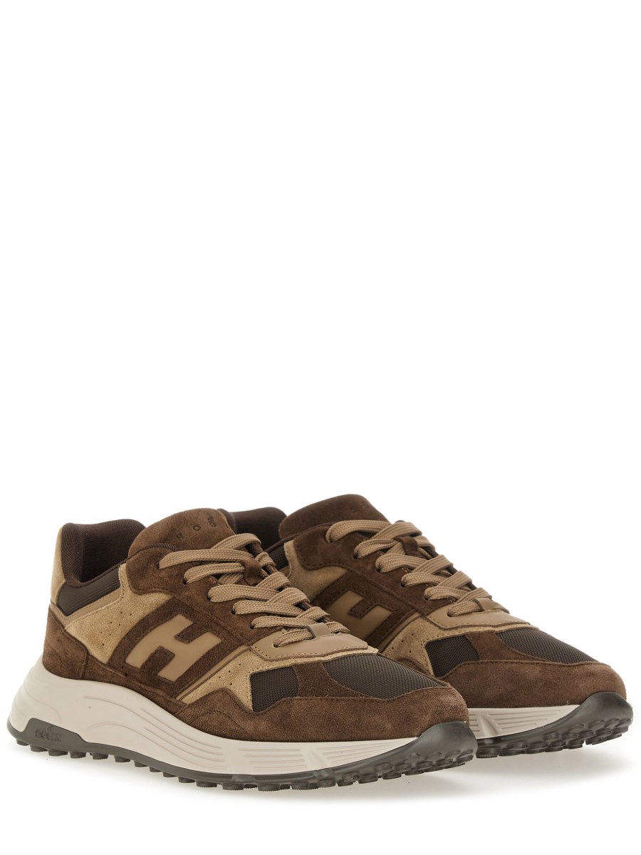 SNEAKER HYPERLIGHT