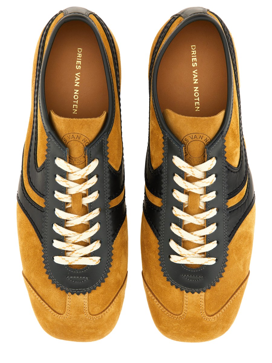 SNEAKER IN SUEDE