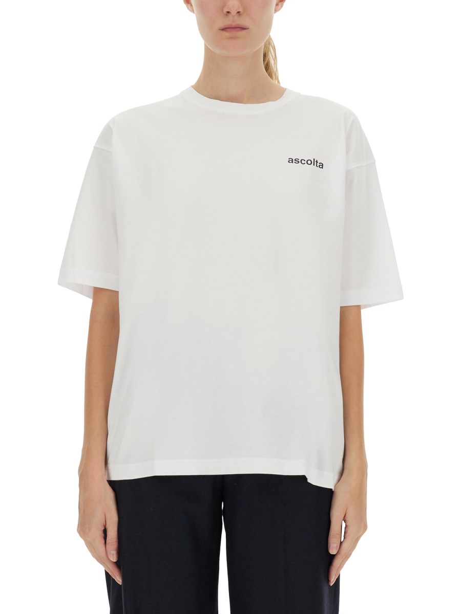 T-SHIRT CON STAMPA