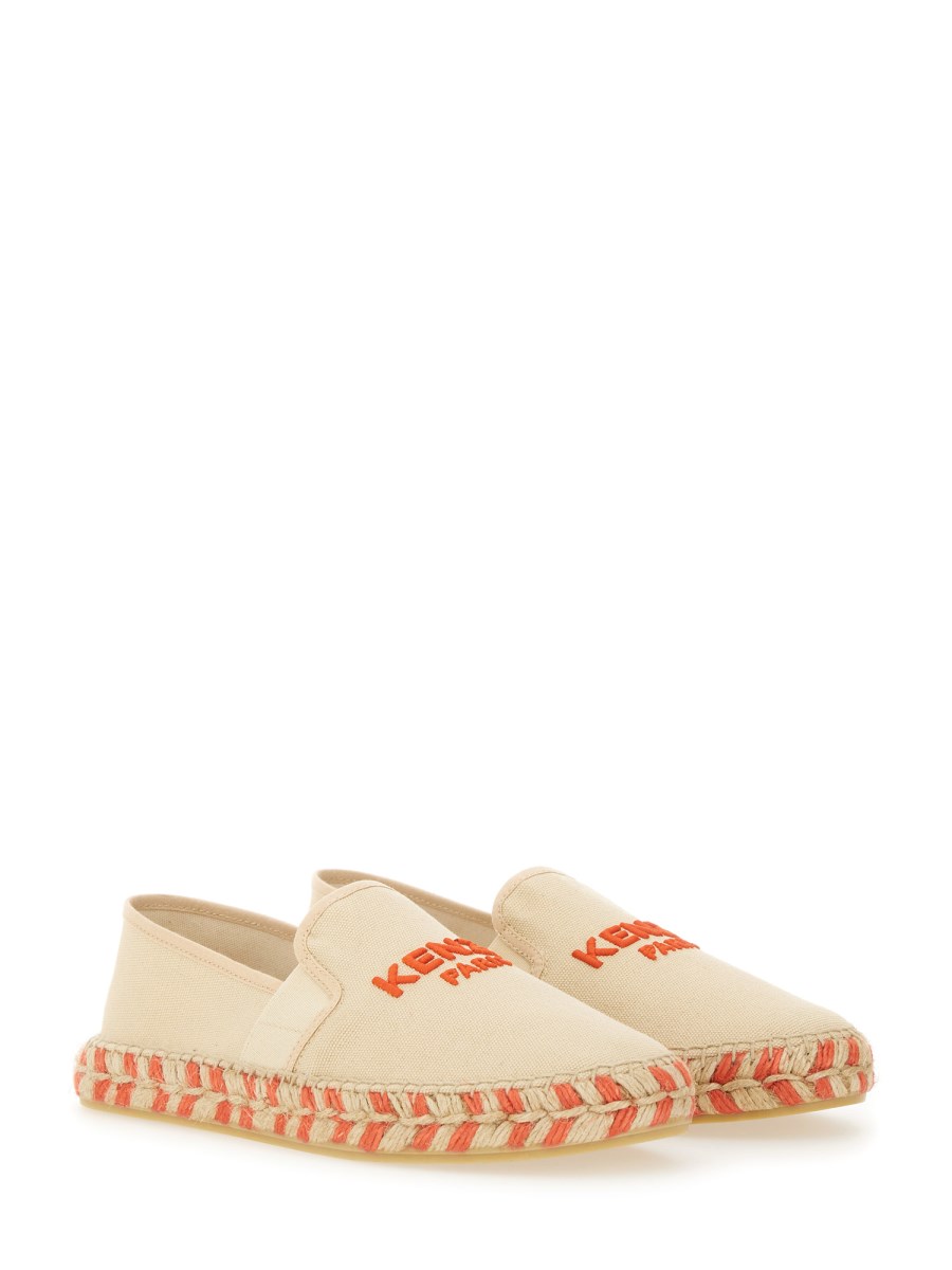 ESPADRILLA CON LOGO