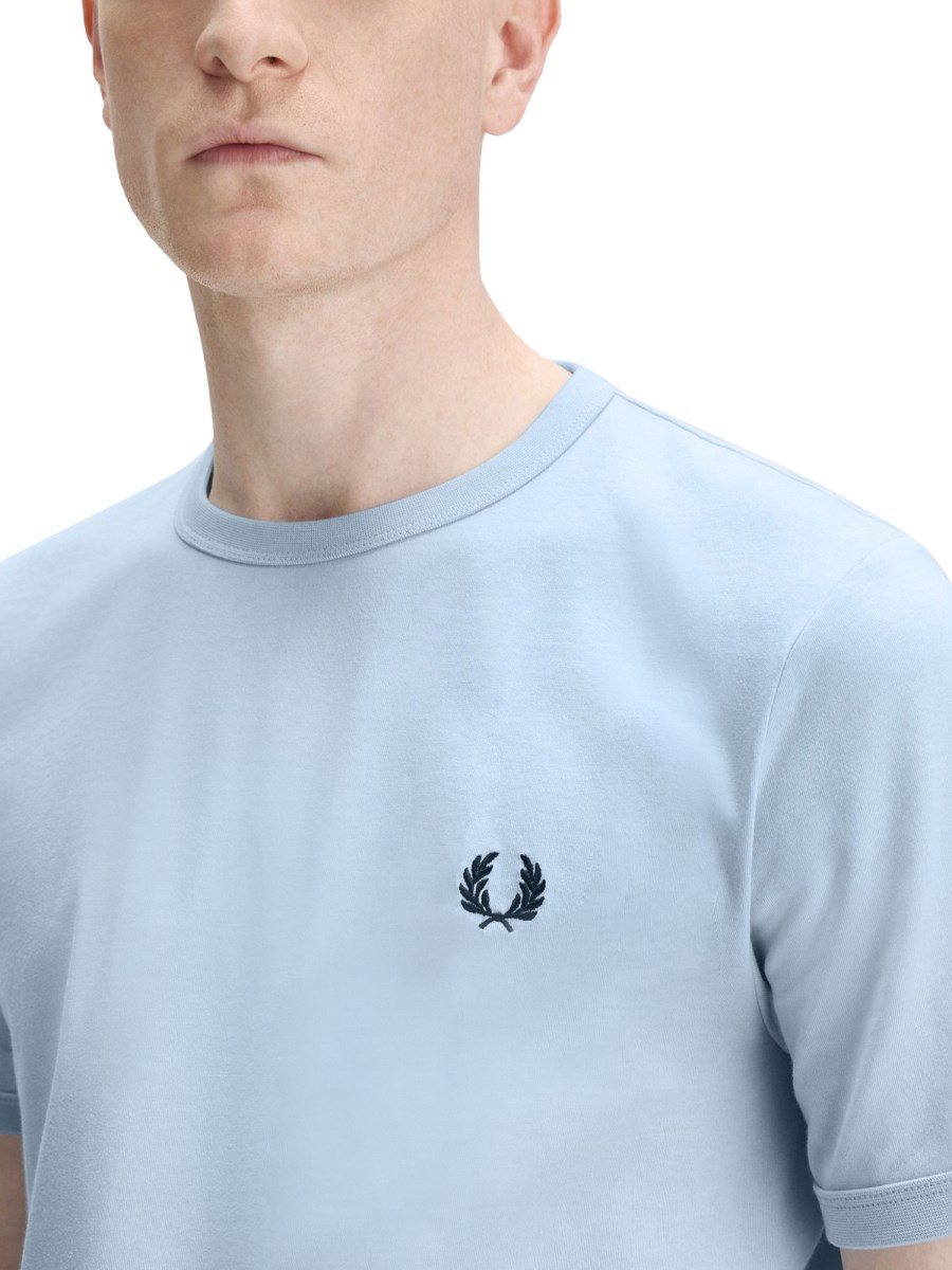 T-SHIRT RINGER