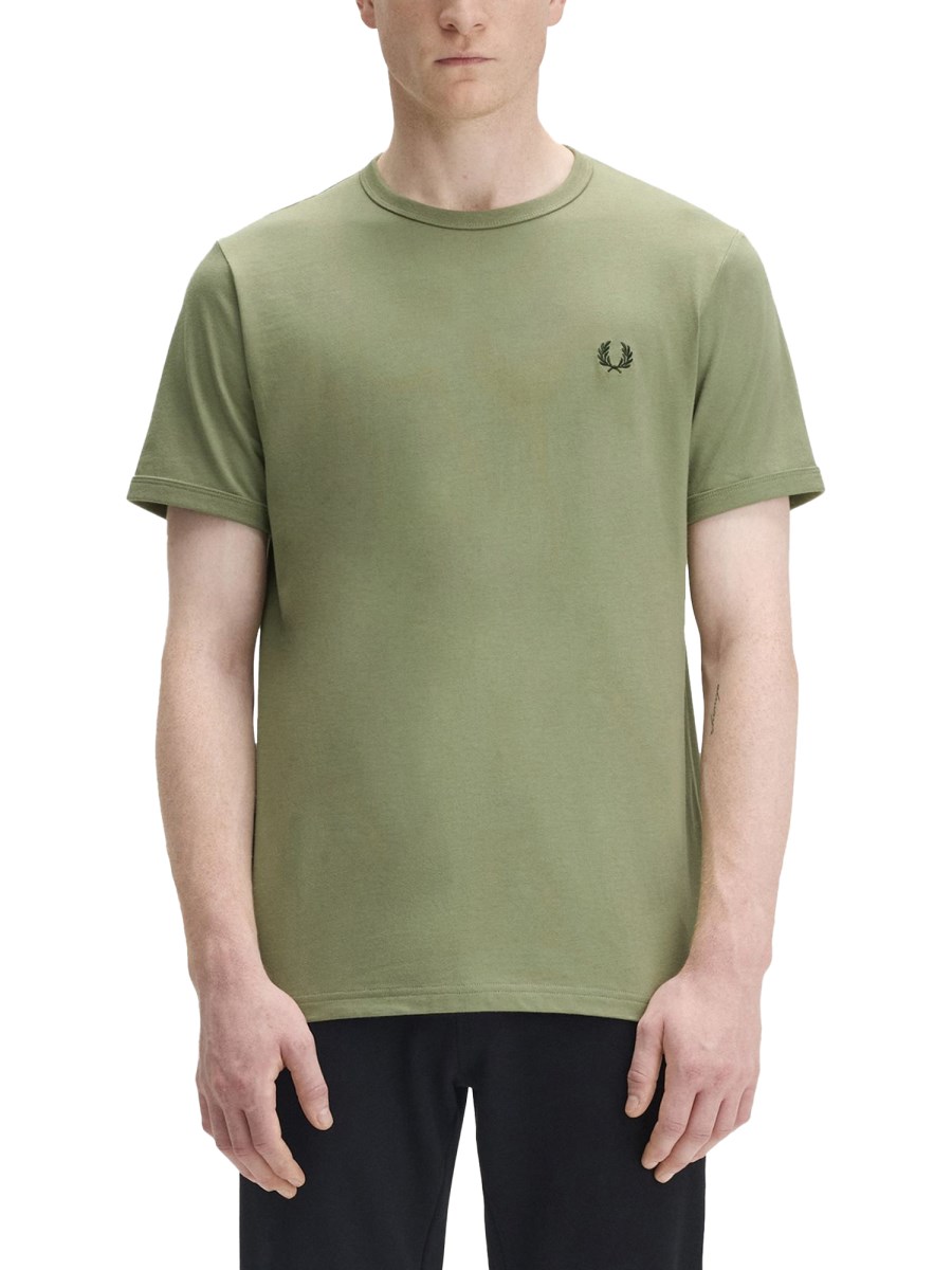 T-SHIRT RINGER