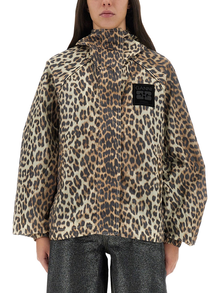 GIACCA CON STAMPA LEOPARDATA