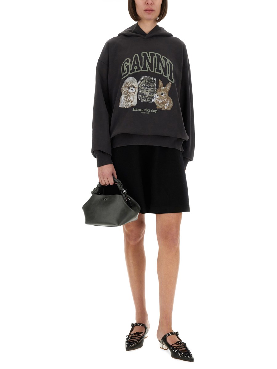 FELPA ISOLI OVERSIZE CON CAPPUCCIO