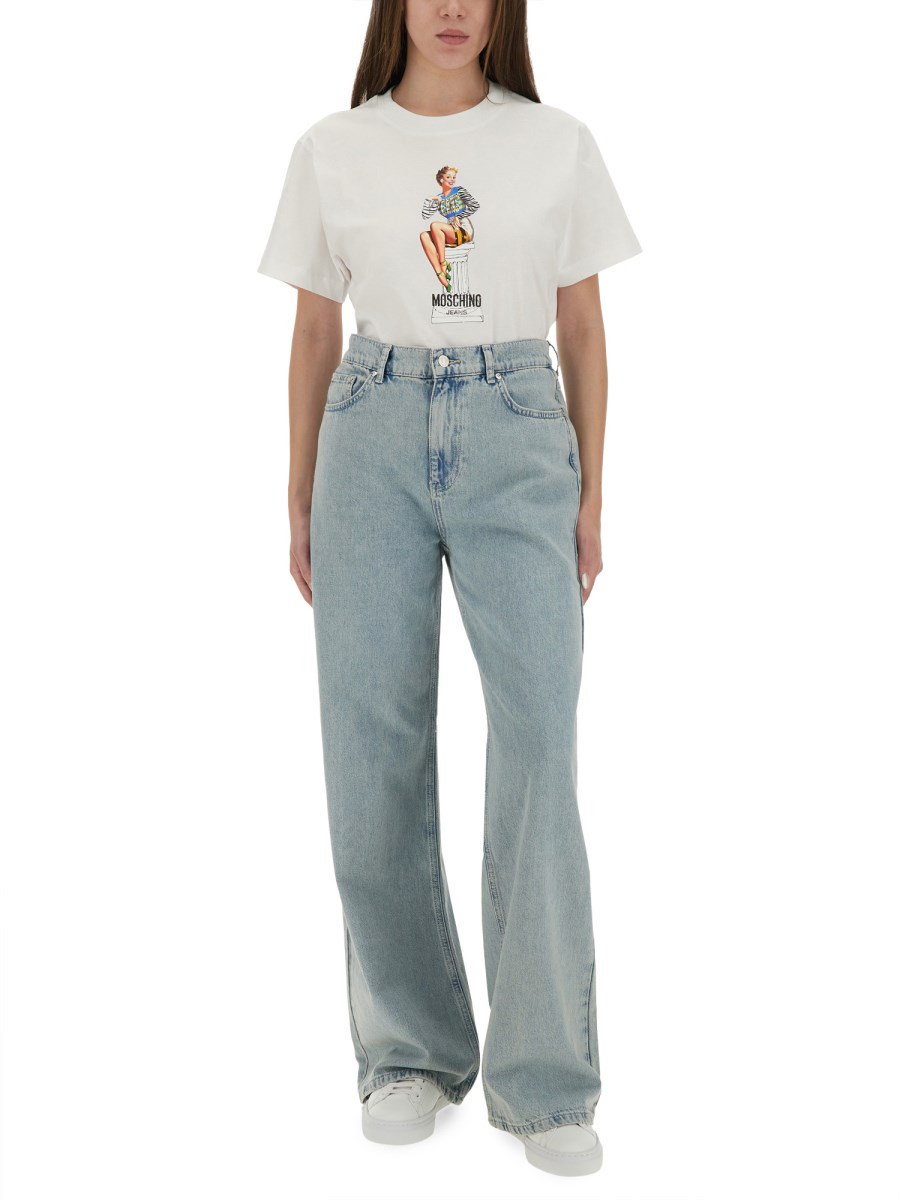 T-SHIRT CON STAMPA