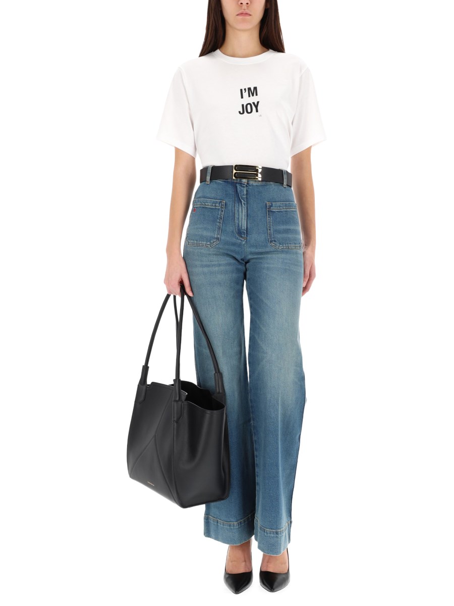 T-SHIRT CON SLOGAN
