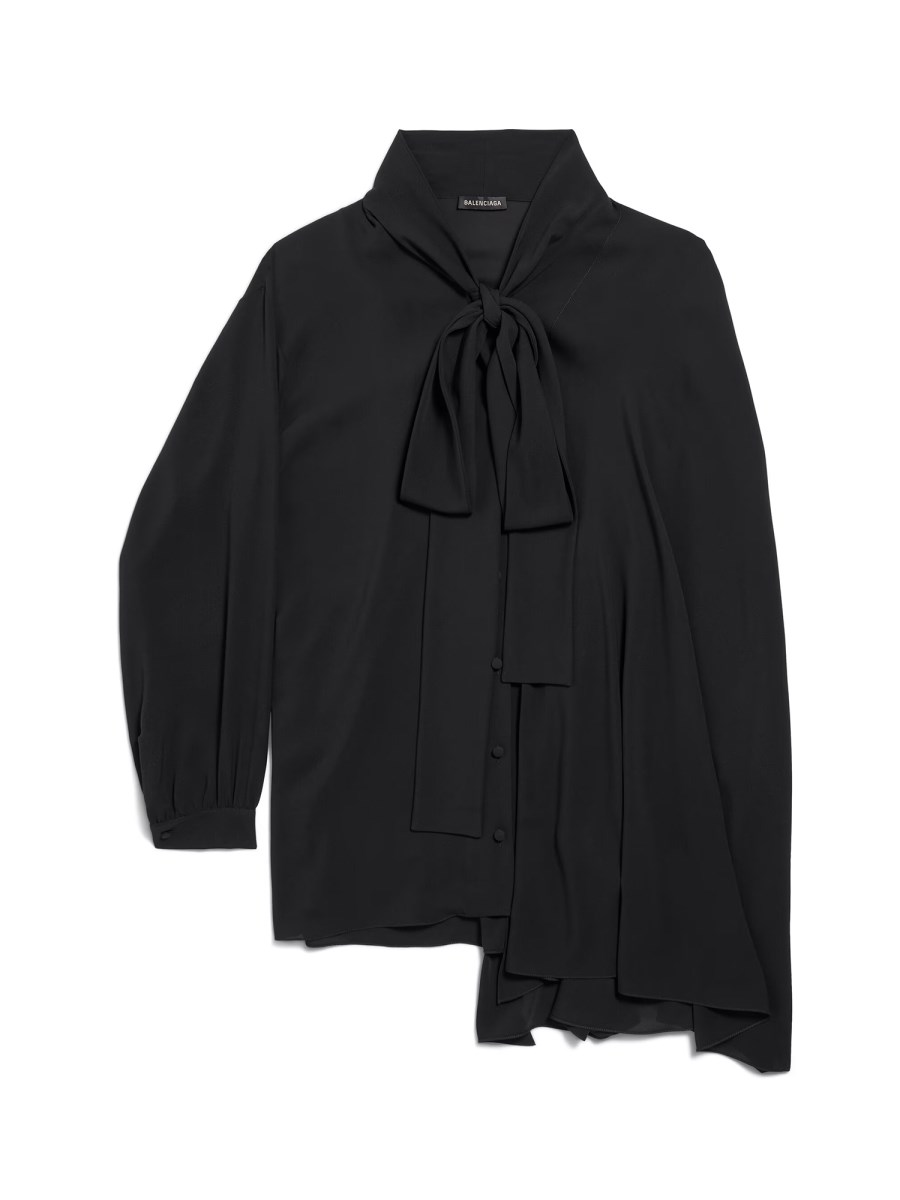 BLUSA CON FOULARD