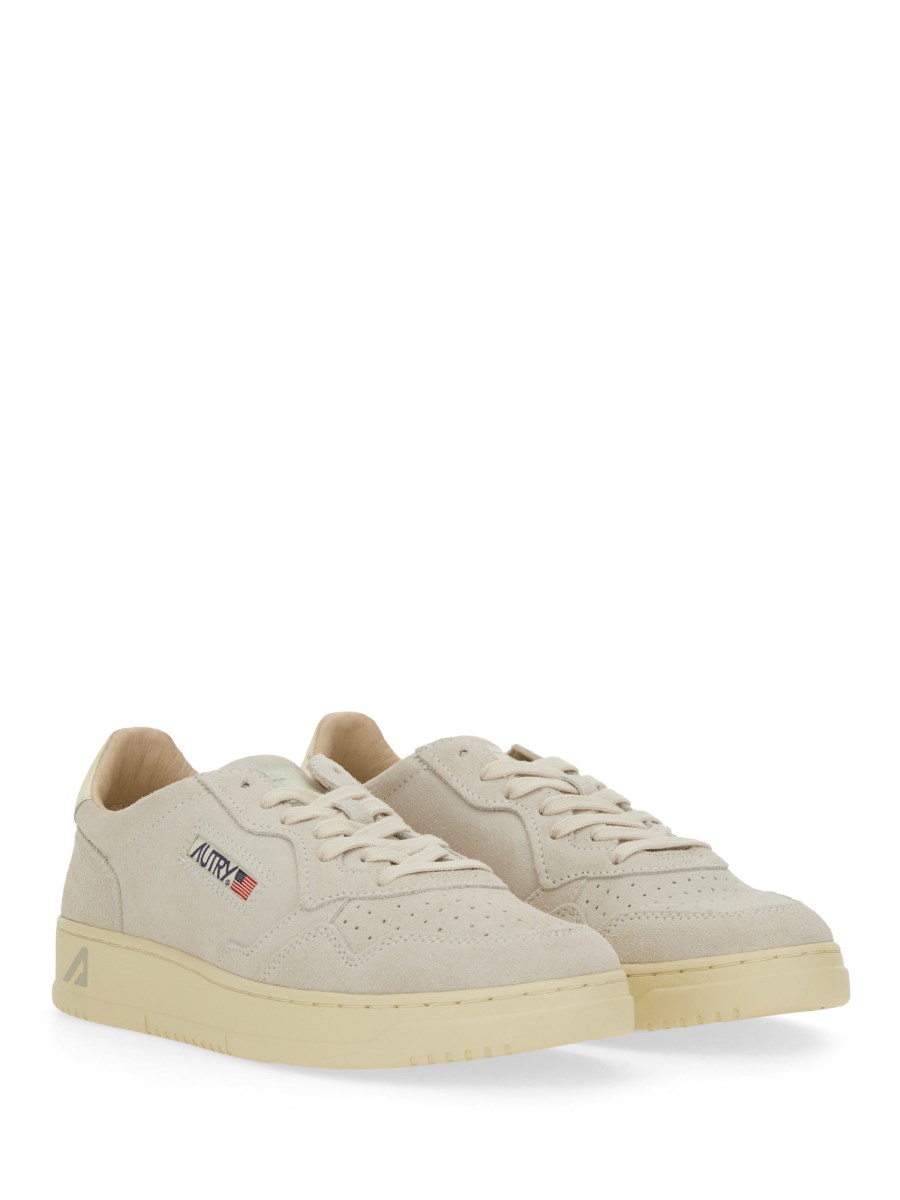 SNEAKER MEDALIST LOW