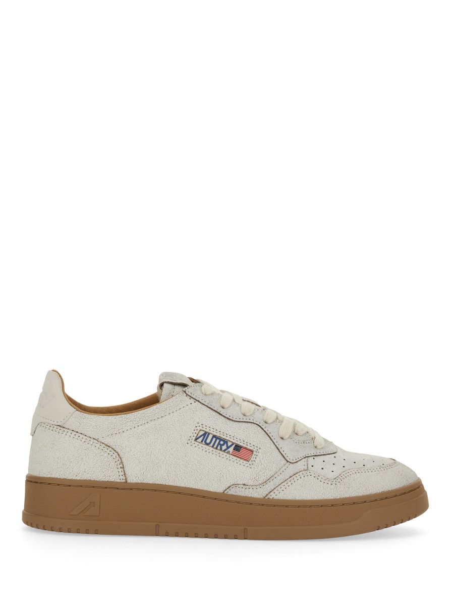 SNEAKER MEDALIST LOW
