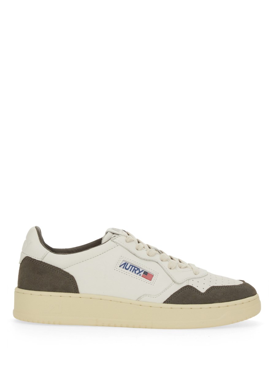 SNEAKER MEDALIST LOW