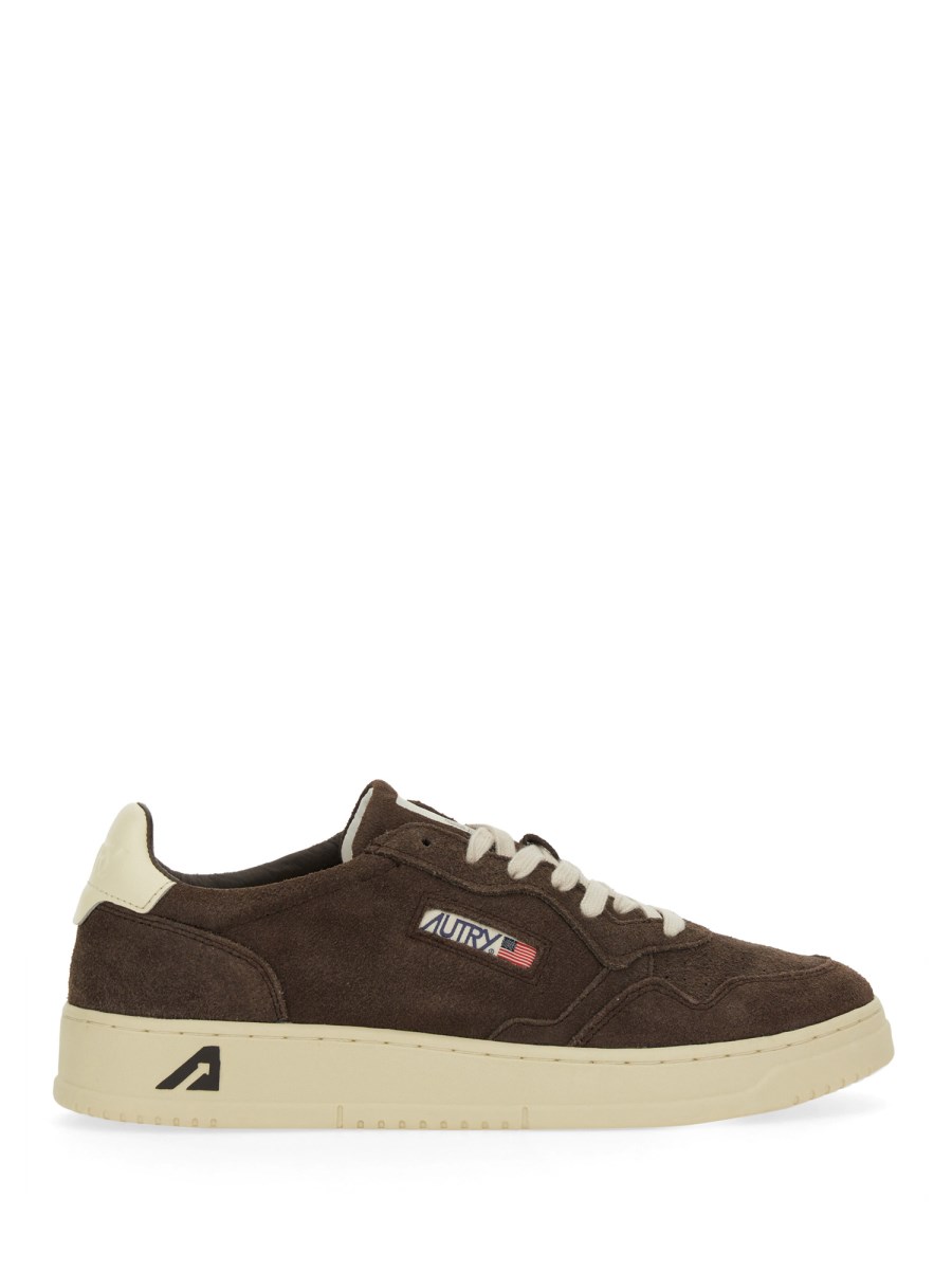 SNEAKER MEDALIST LOW