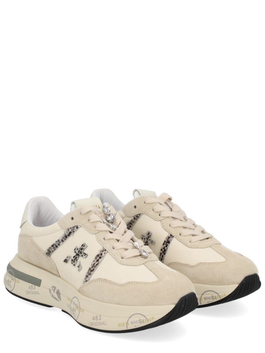 SNEAKER CASSIE
