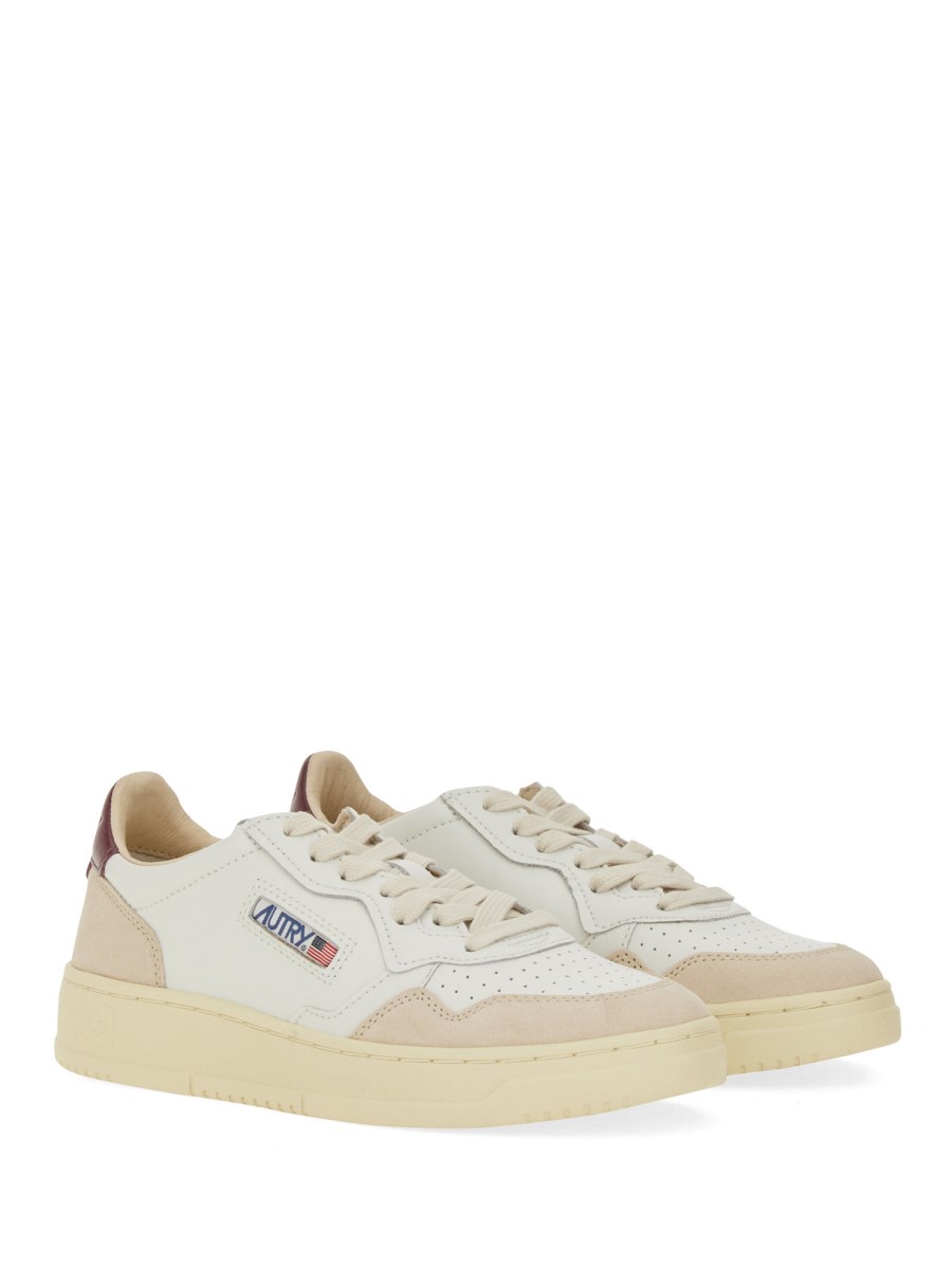 SNEAKER MEDALIST LOW 