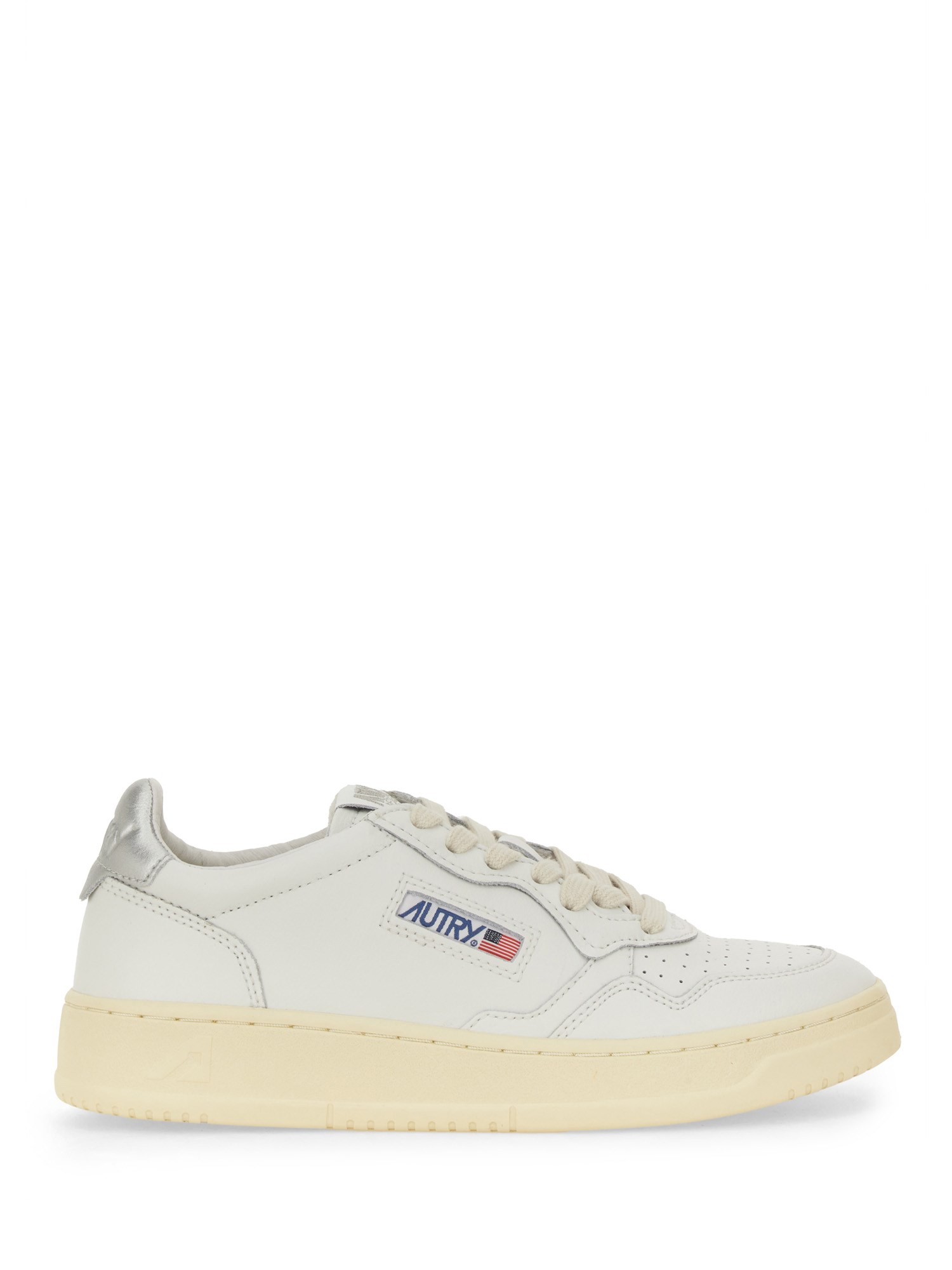 Autry Medalist Low Sneaker In White