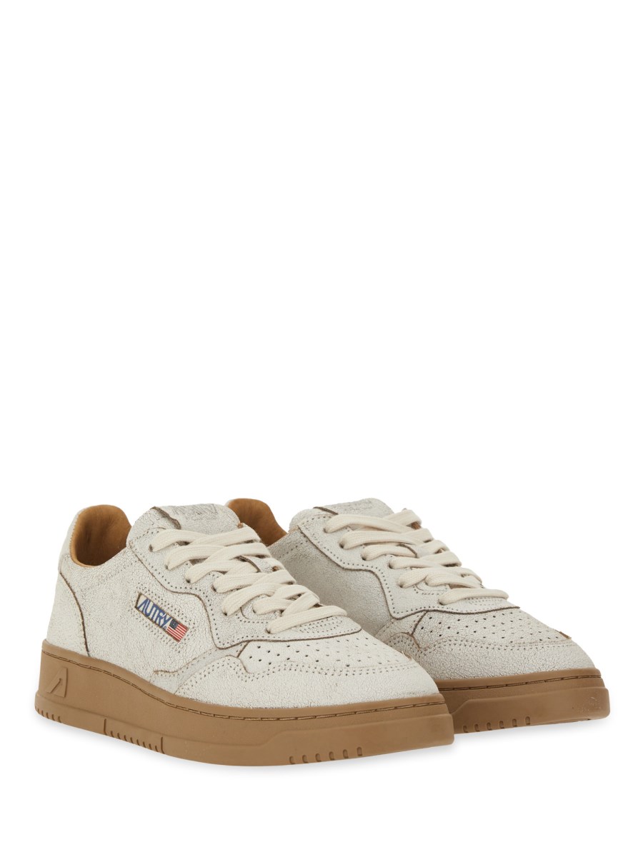 SNEAKER MEDALIST LOW  