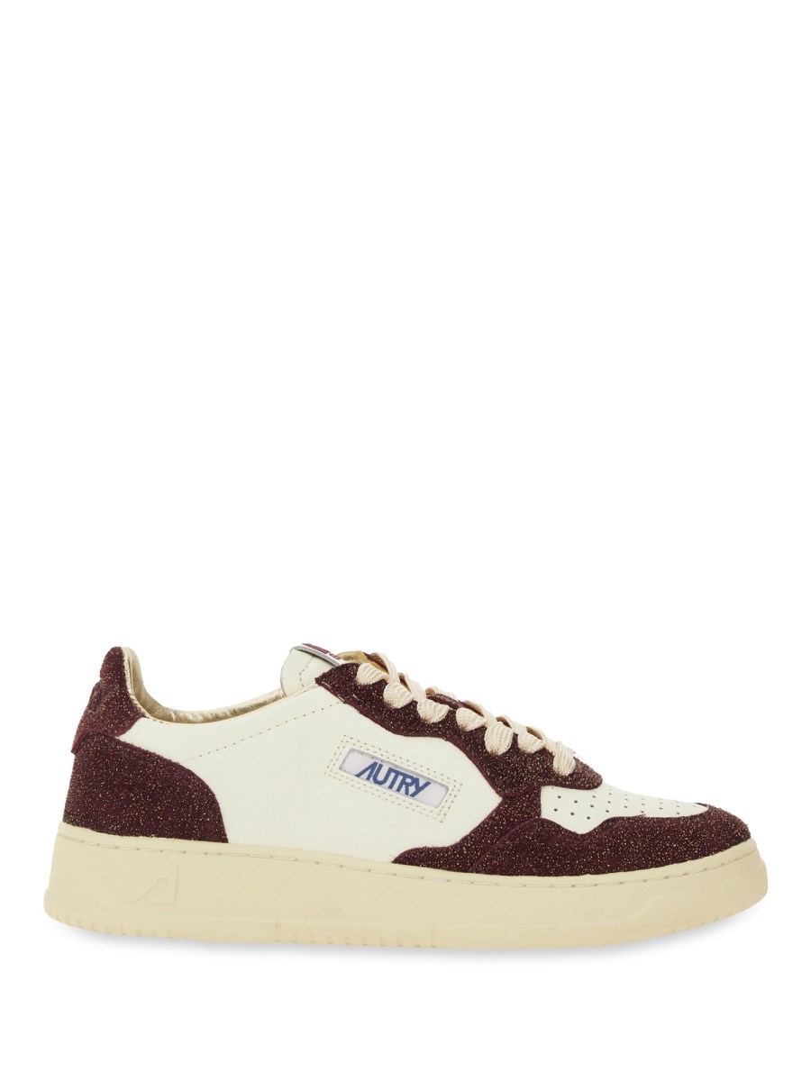 SNEAKER MEDALIST LOW  