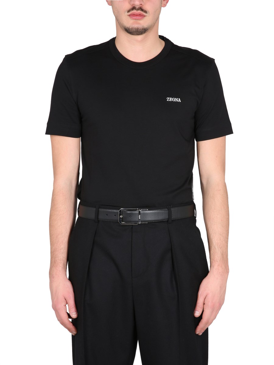 T-SHIRT CON LOGO