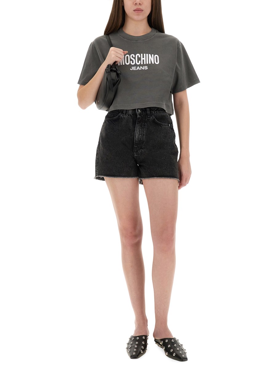 T-SHIRT CROPPED CON LOGO