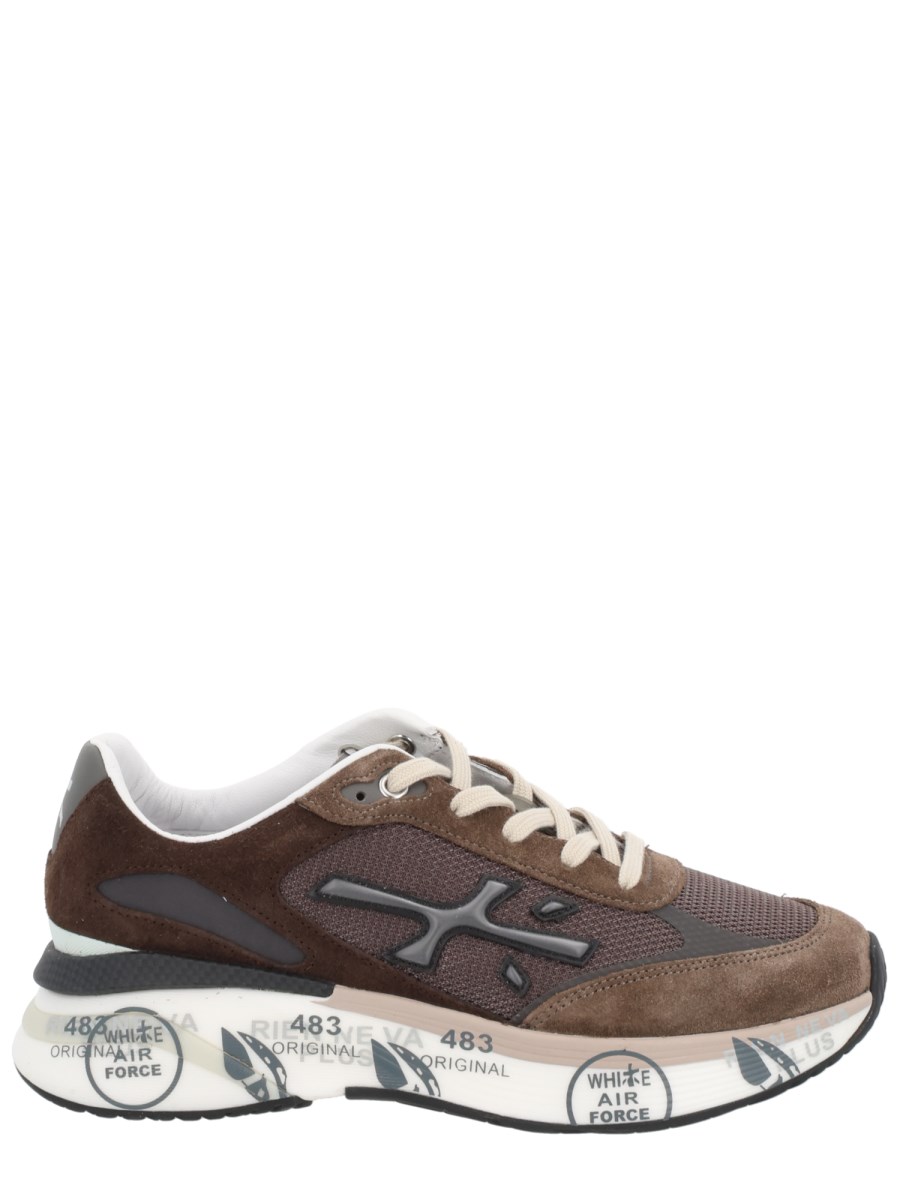 SNEAKER MOERUN