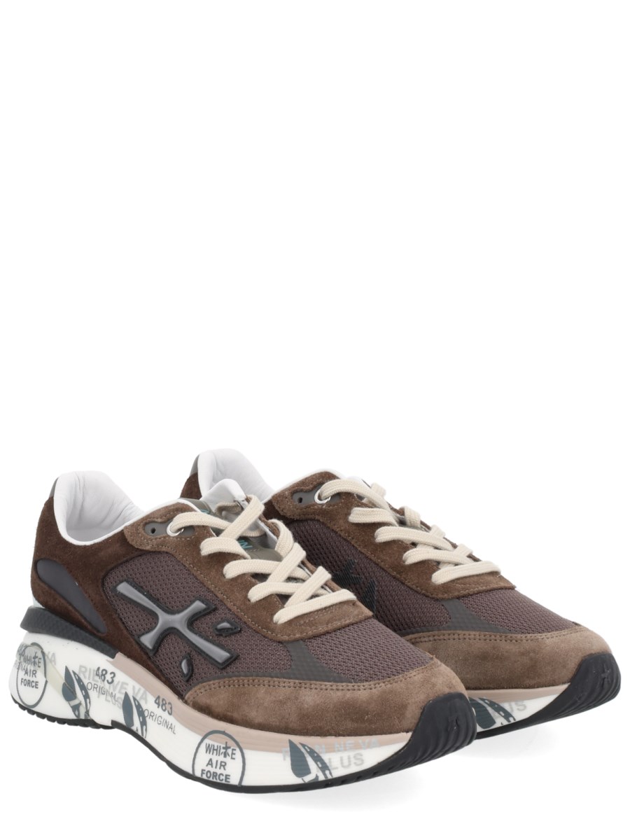 SNEAKER MOERUN