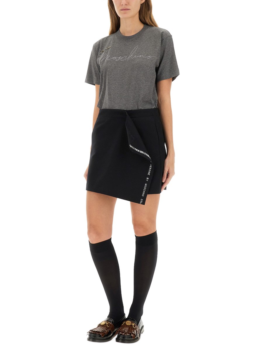 T-SHIRT CON LOGO RICAMATO