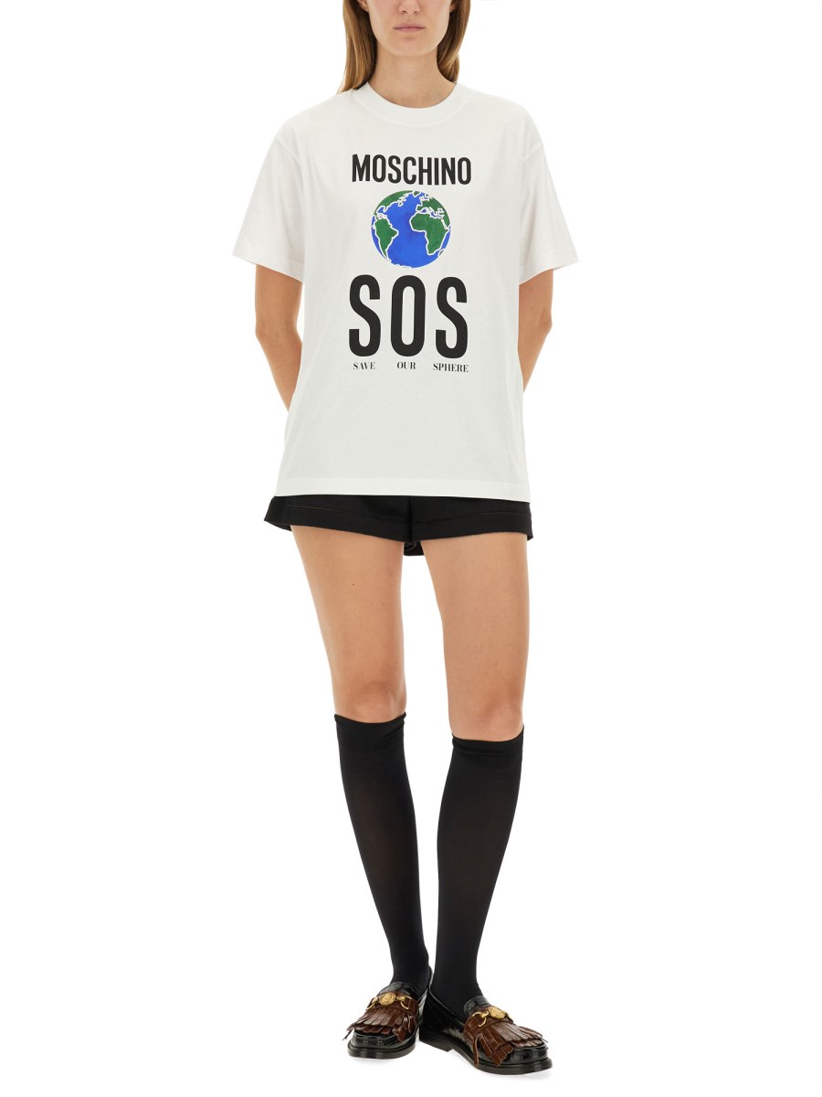 T-SHIRT CON STAMPA