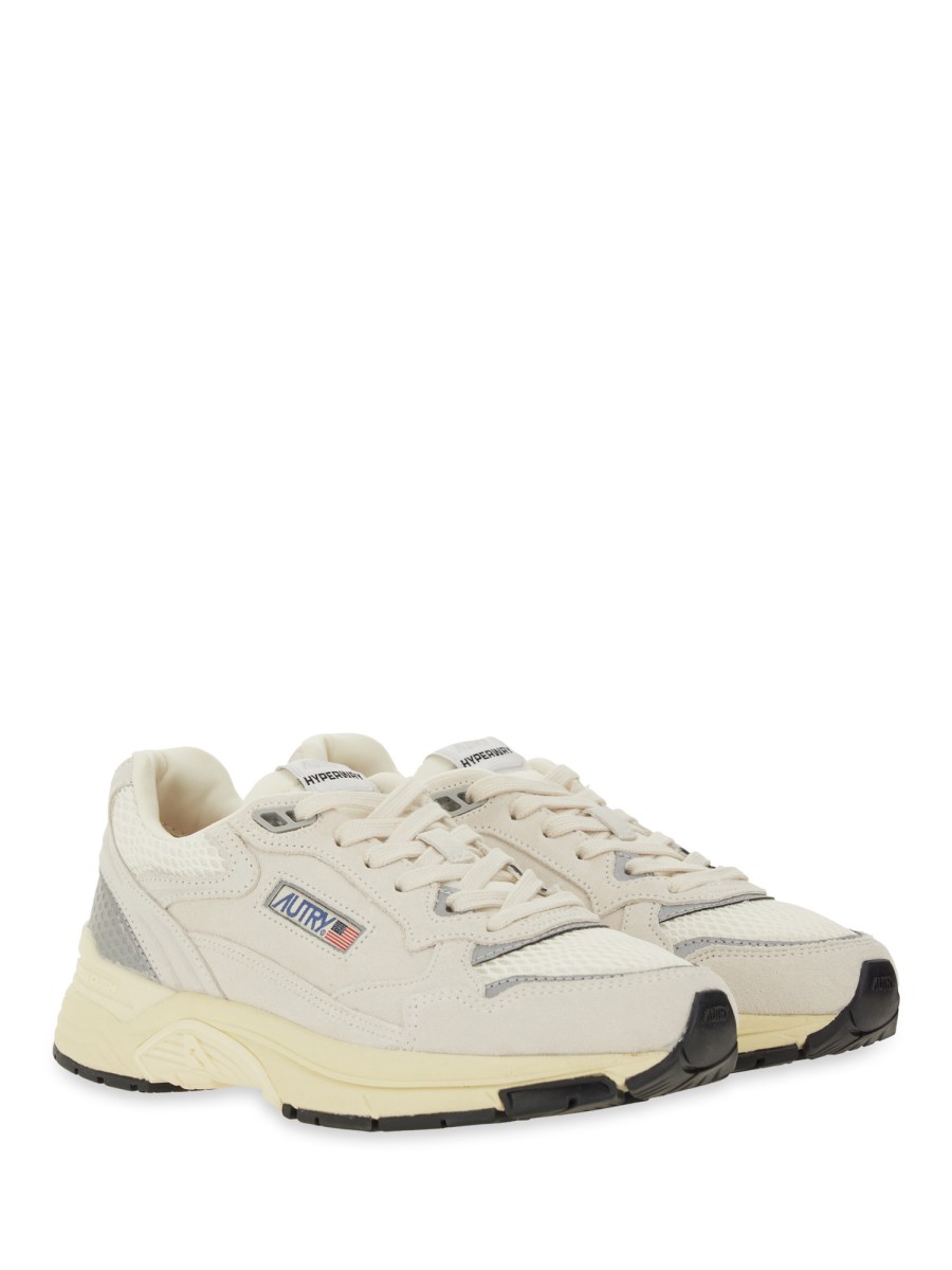 SNEAKER HYPERWAY