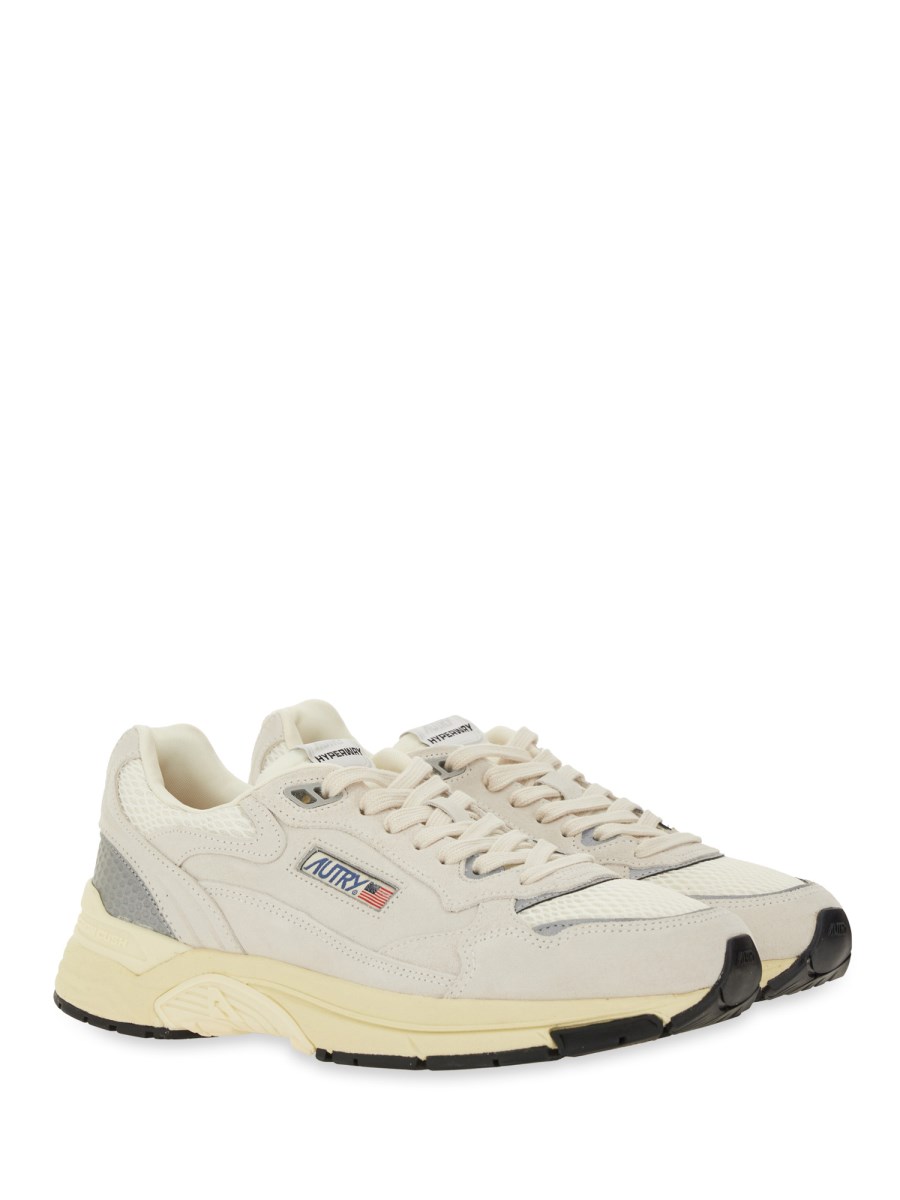 SNEAKER HYPERWAY