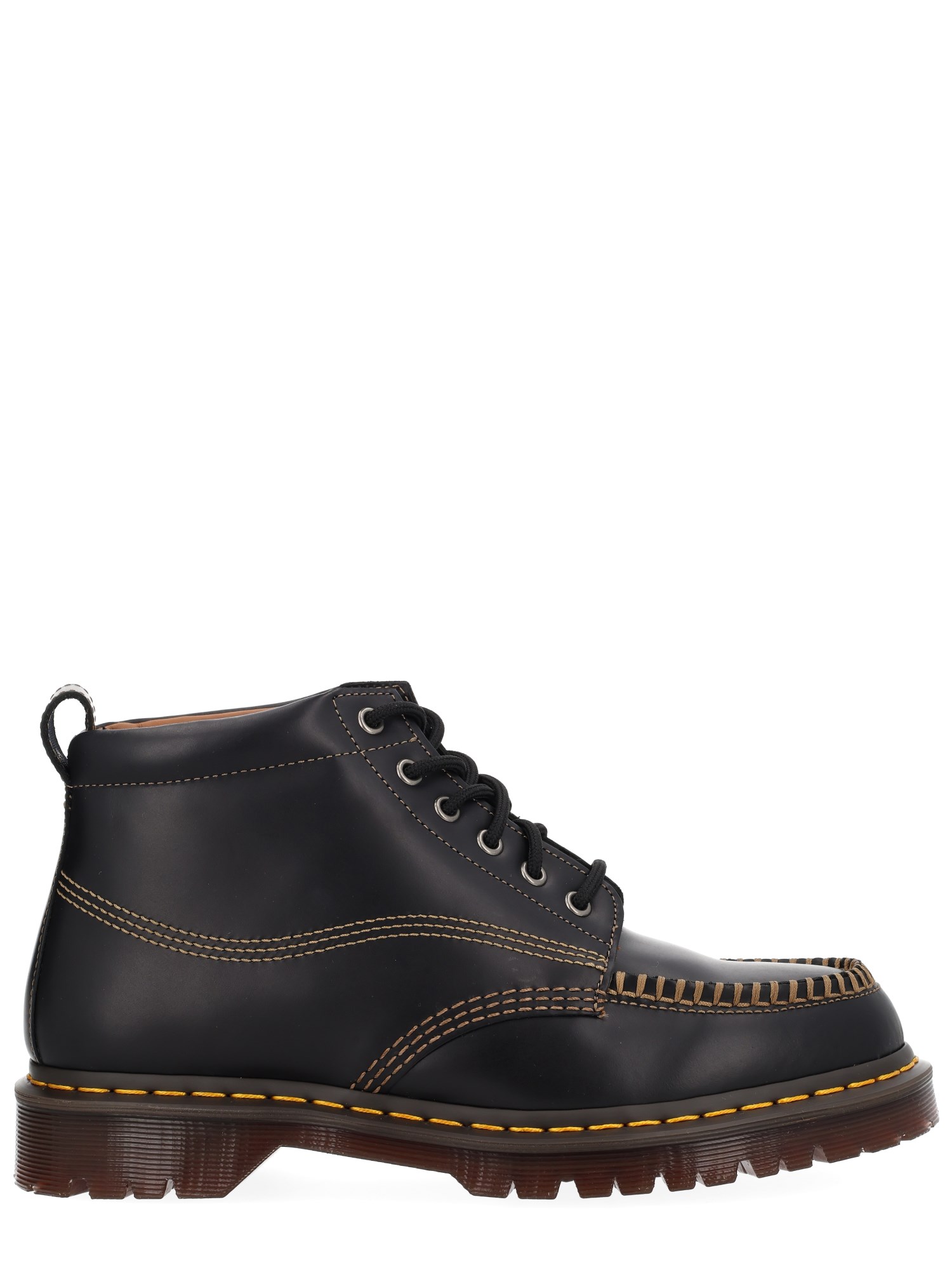 Dr. Martens Boot Lowell Chukka In Black