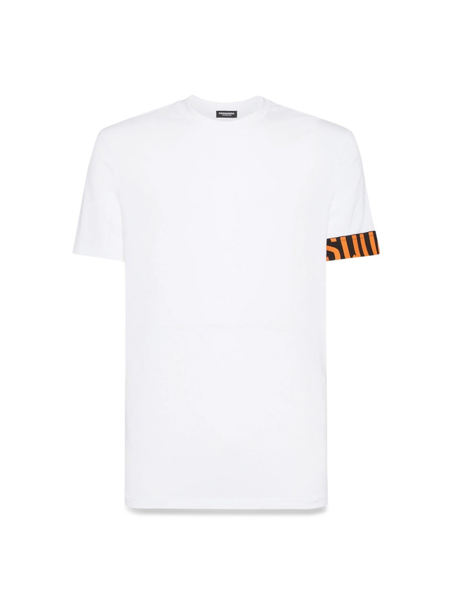 T-SHIRT CON LOGO