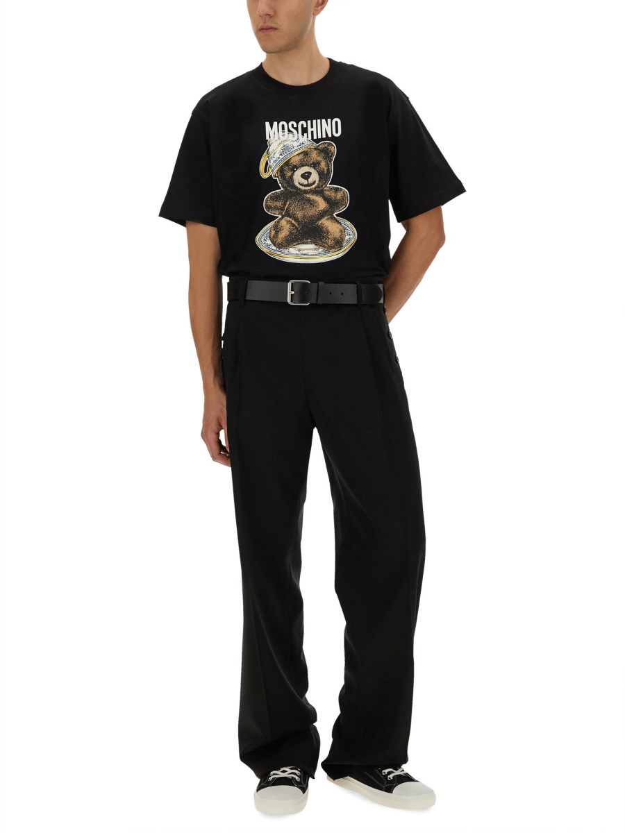 T-SHIRT CON STAMPA