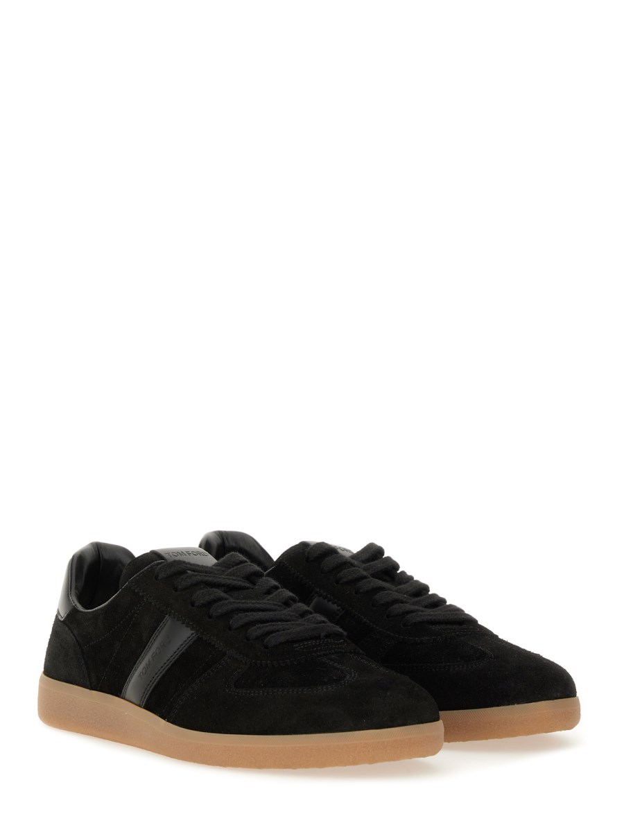 SNEAKER IN PELLE CON LOGO