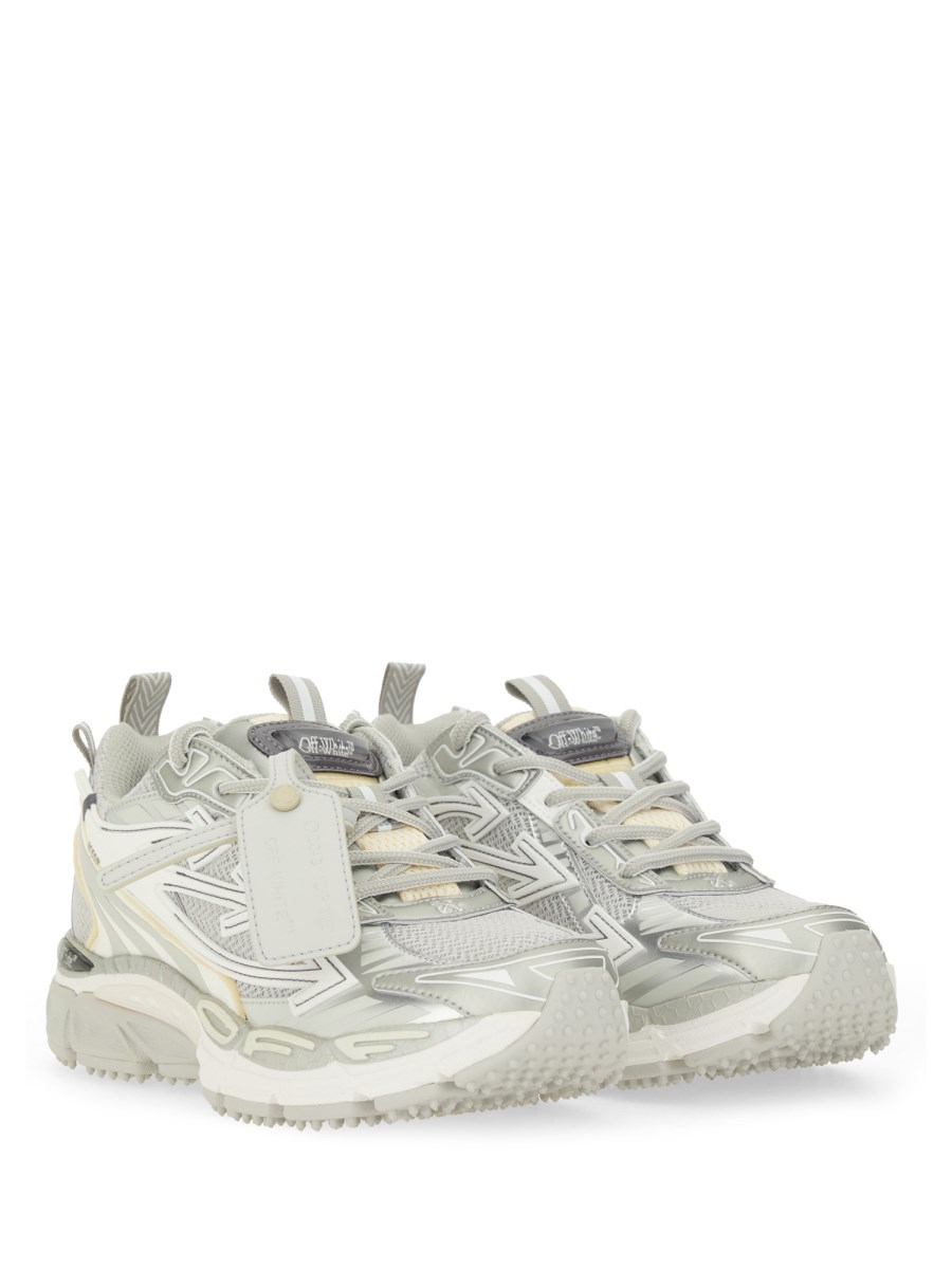 SNEAKER BE RIGHT BACK