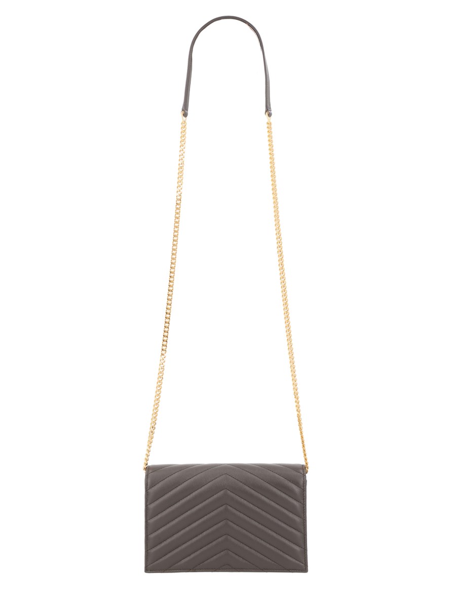 PORTAFOGLIO CON CATENA ENVELOPE CASSANDRE