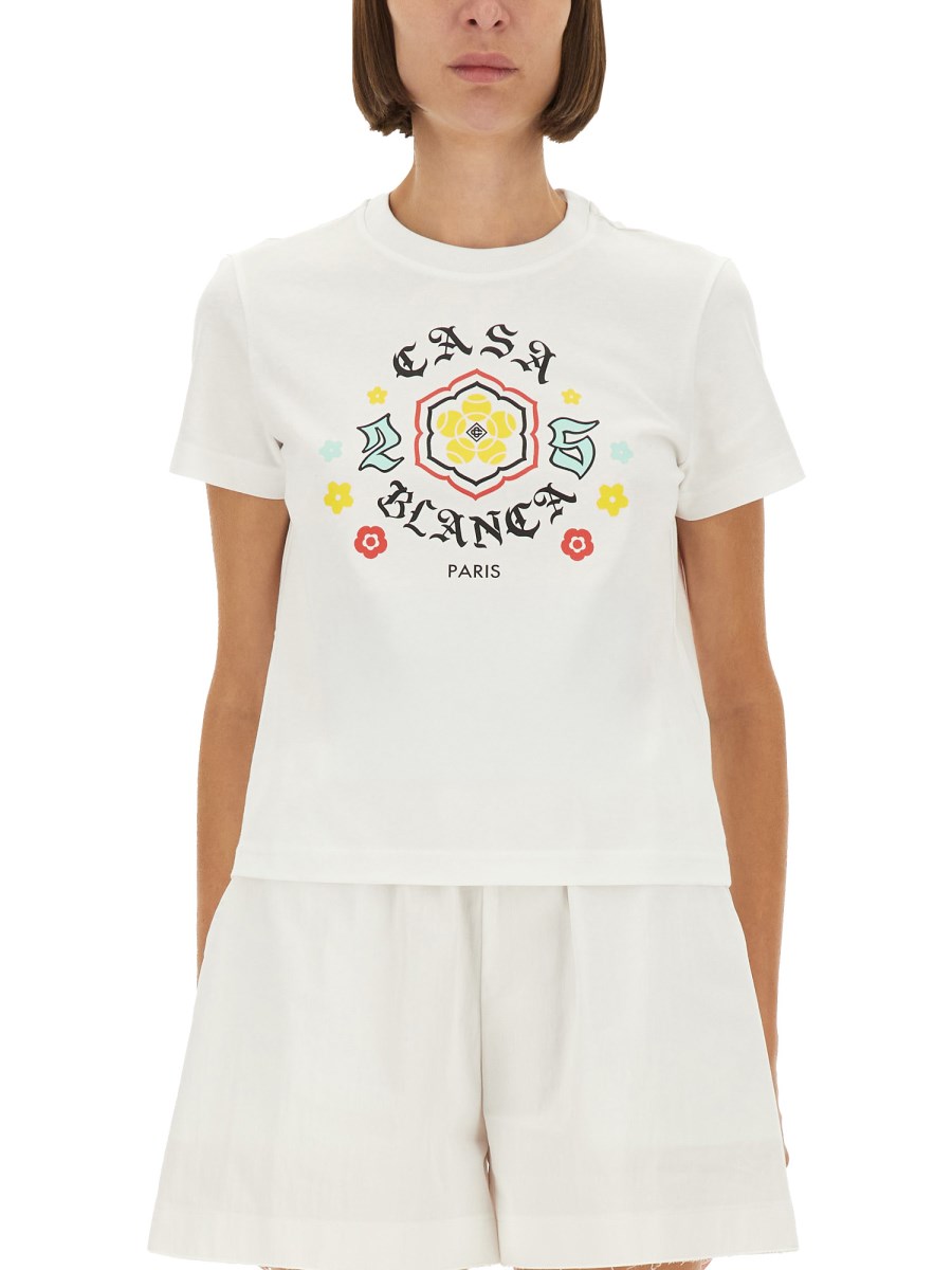 T-SHIRT EMBLEM