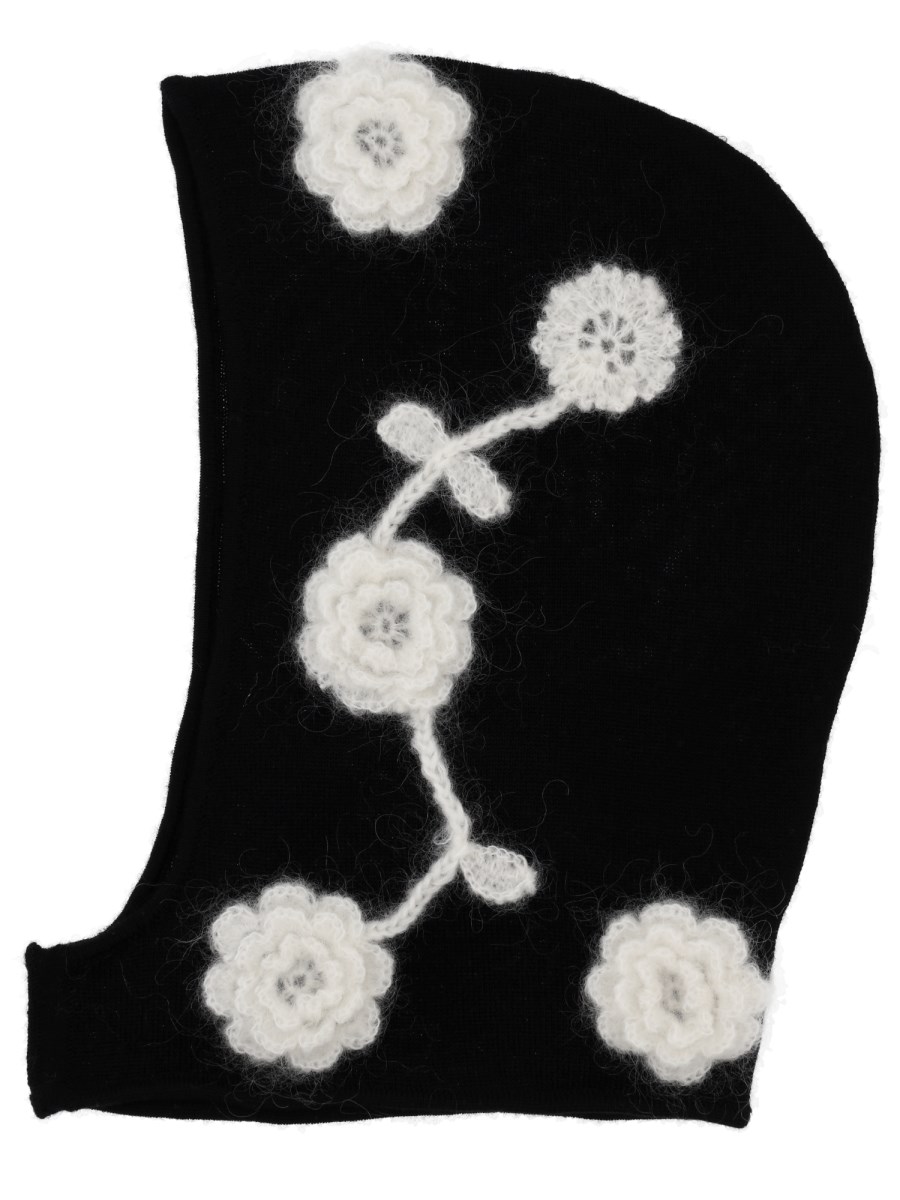 BALACLAVA CON FIORI RICAMATI